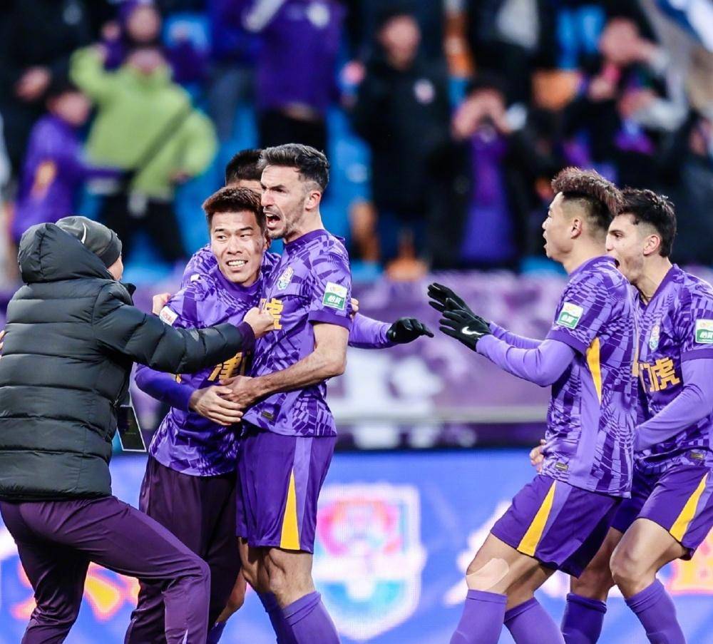 展现出对对 展现出对对