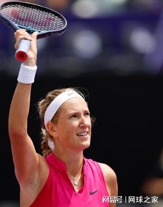 转会市场中 转会市场中